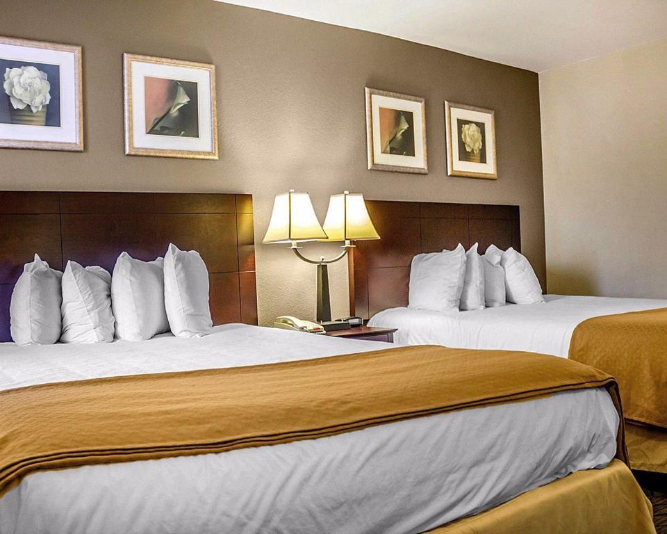 Quality Inn Waterbury Eksteriør bilde